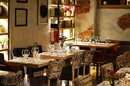 Pod Zidom Bistro